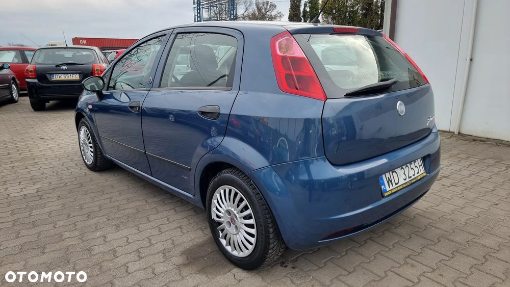 Fiat Grande Punto 1.4 8V Dynamic - 30
