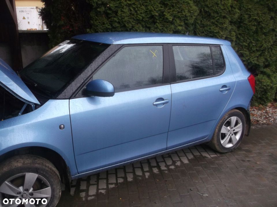 skoda fabia 2 drzwi lewe tylne kolor lq5x - 1