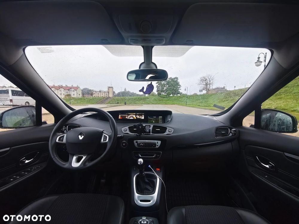 Renault Scenic 1.6 dCi Energy Bose Edition S&S - 16
