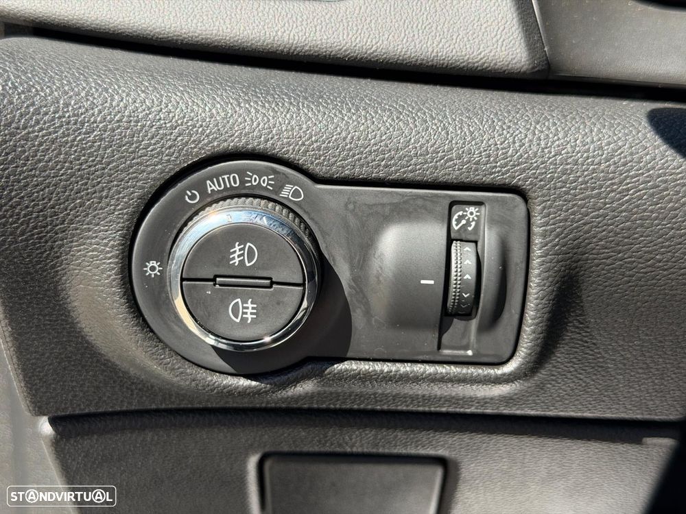 Opel Astra GTC 1.6 CDTi S/S - 9