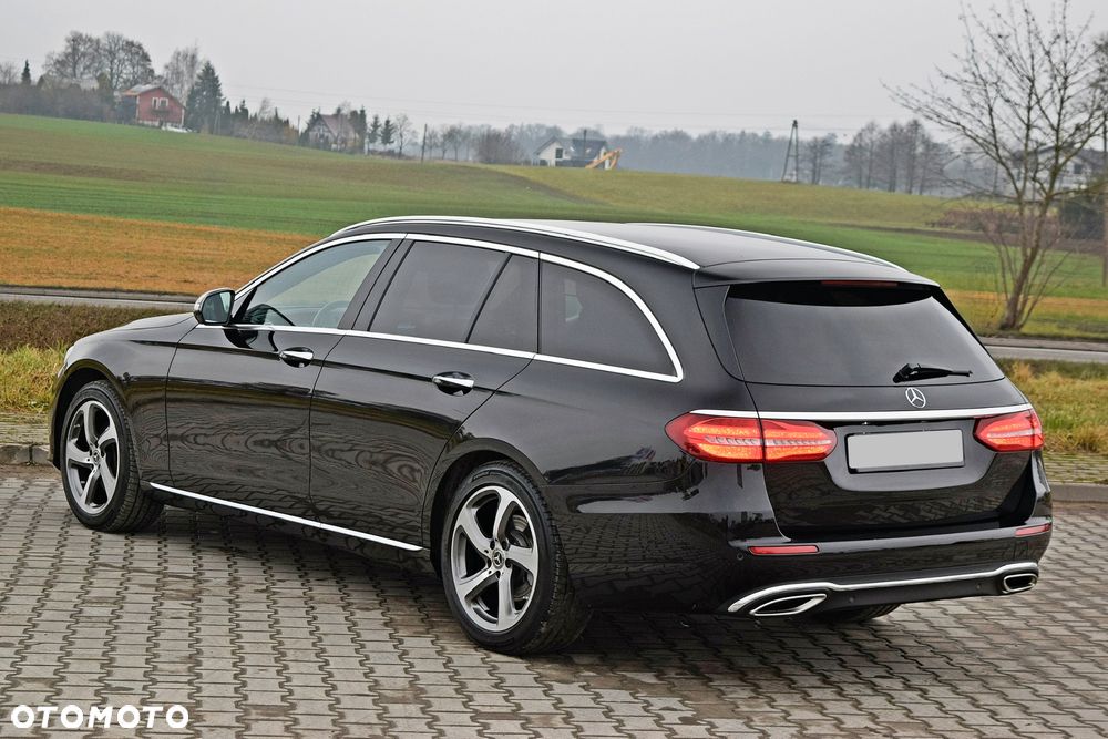 Mercedes-Benz Klasa E 200 9G-TRONIC Avantgarde - 4