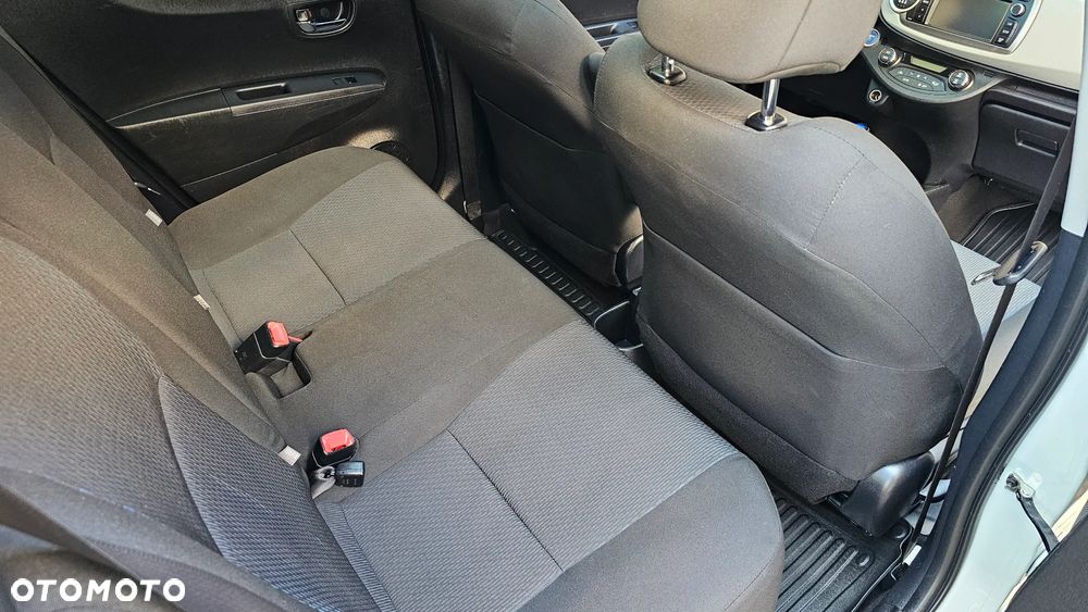 Toyota Yaris Hybrid 1.5 VVT-i - 9