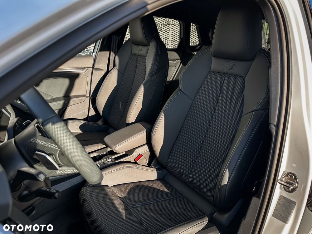 Audi A3 Sportback - 18