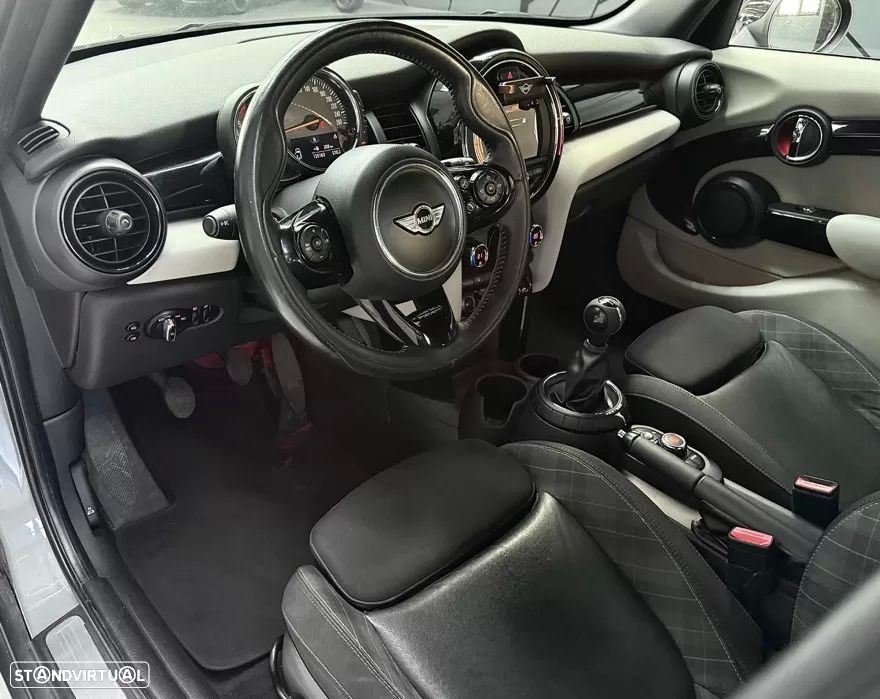 MINI 5 Portas Cooper D - 7