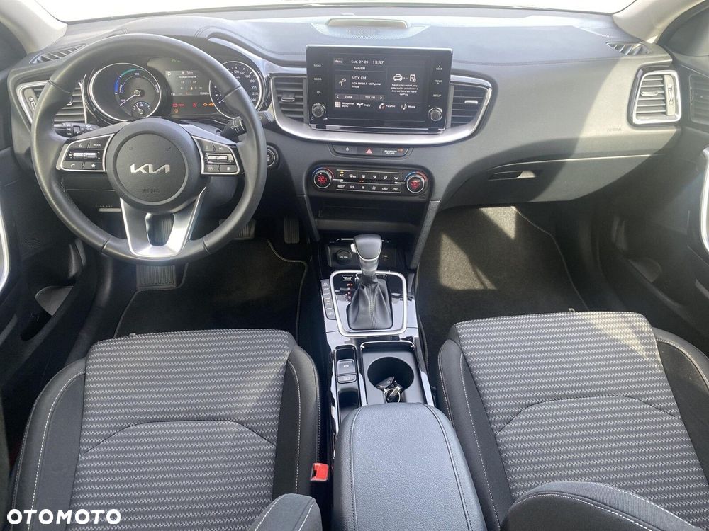 Kia Ceed - 22
