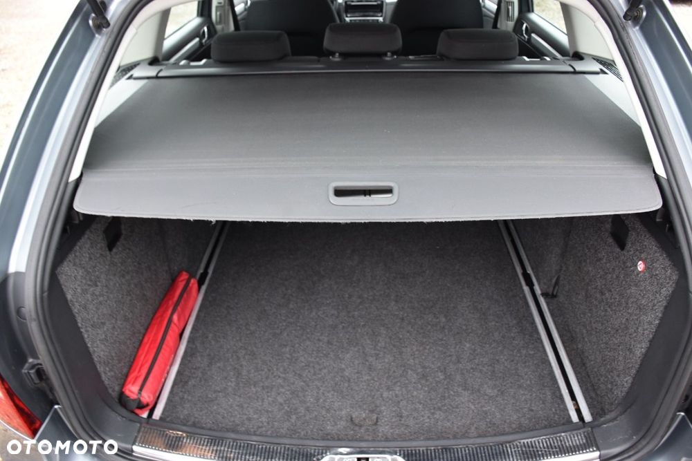 Skoda Superb 2.0 TDI DSG Ambition - 16