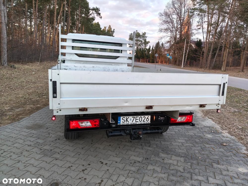 Ford Transit - 14