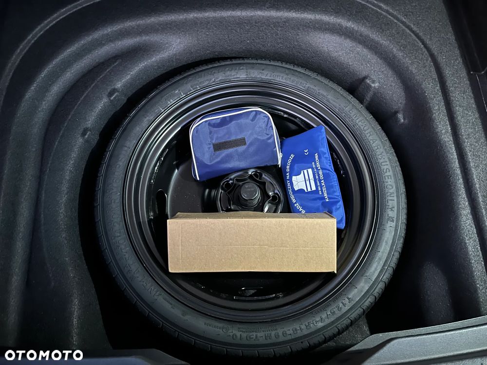 Volkswagen Golf Variant - 29