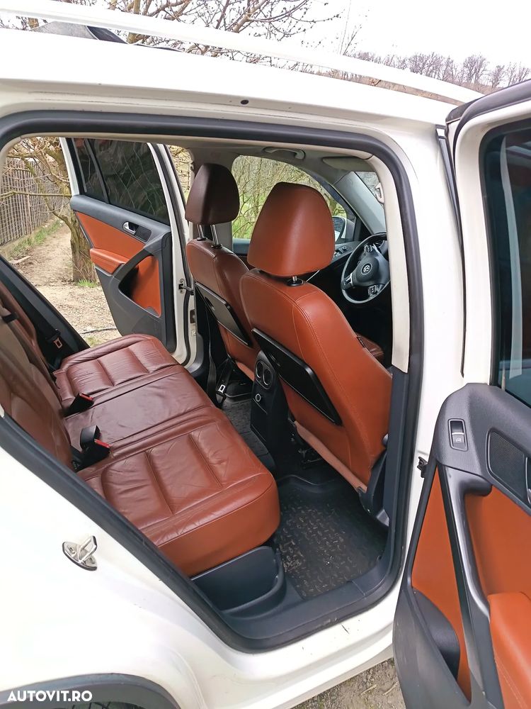 Volkswagen Tiguan 2.0 TDI CR DPF 4Motion DSG Sport&Style - 8