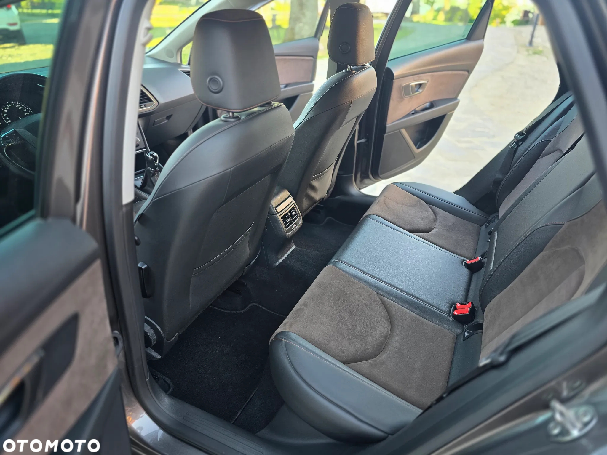 Seat Leon ST 2.0 TDI Start&Stop 4Drive X-Perience - 37