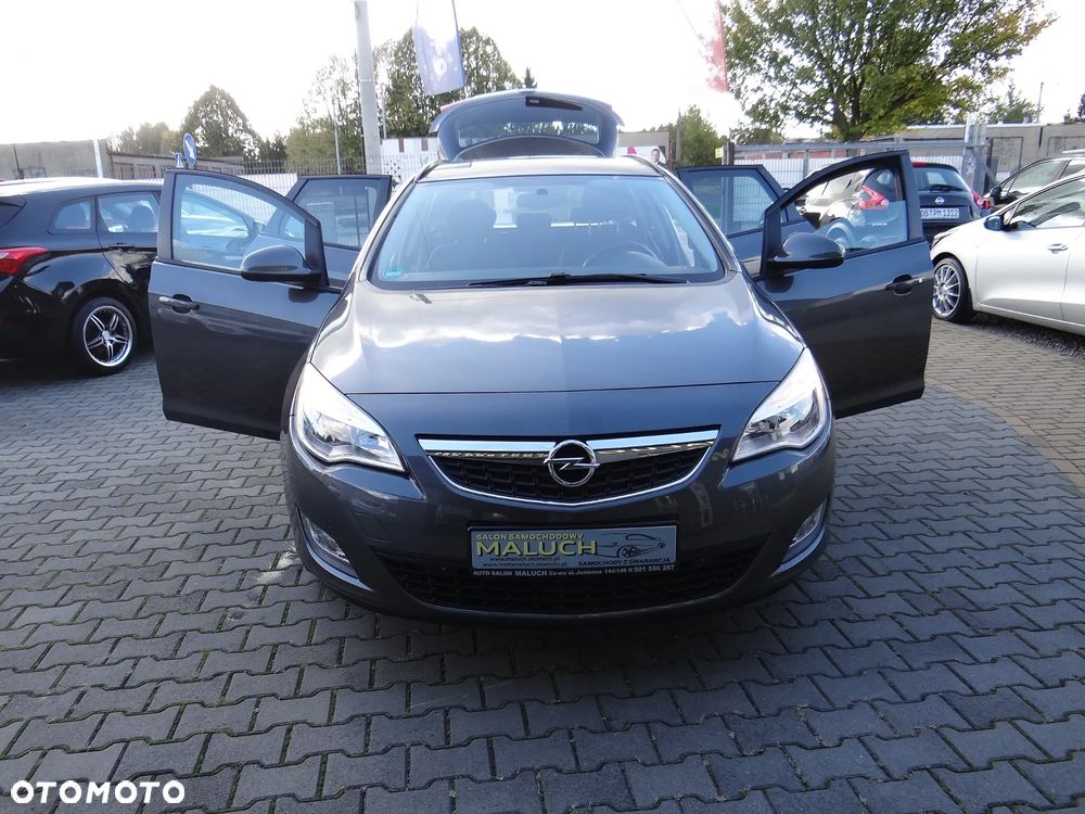 Opel Astra - 14