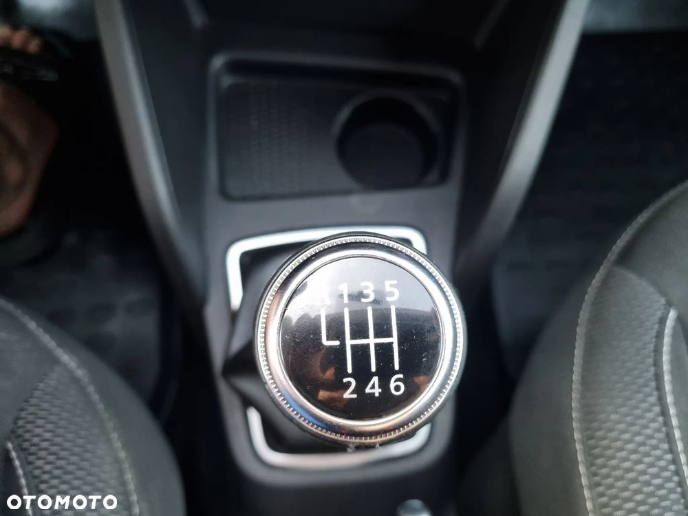Dacia Duster 1.6 SCe Ambiance 4x4 S&S - 23