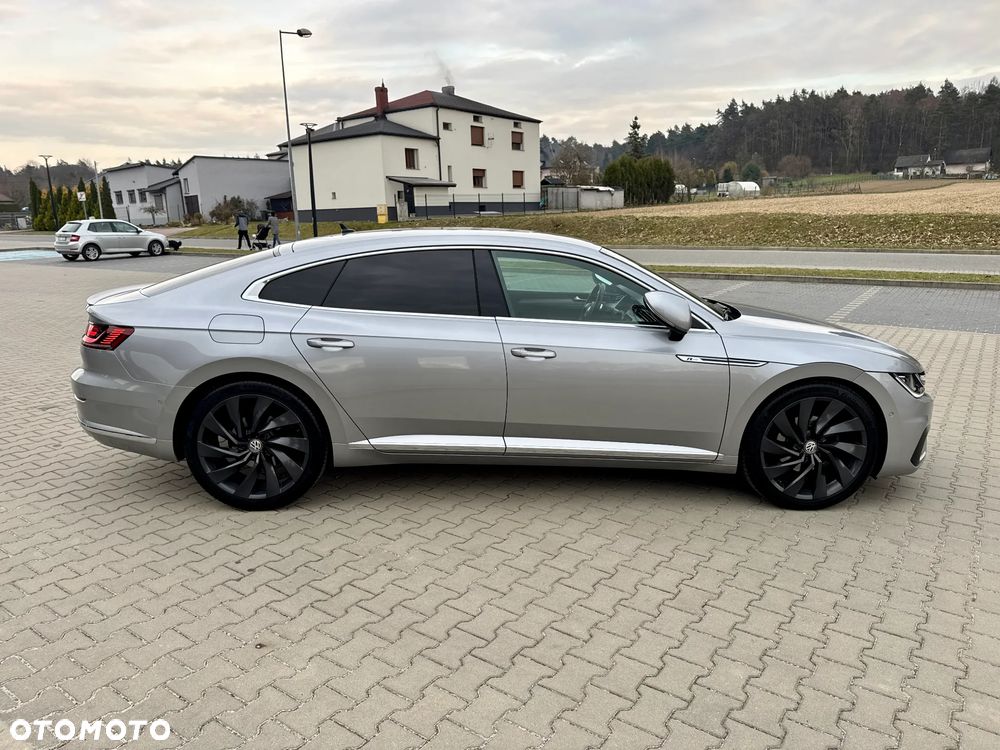 Volkswagen Arteon 2.0 TDI SCR R-Line DSG - 14