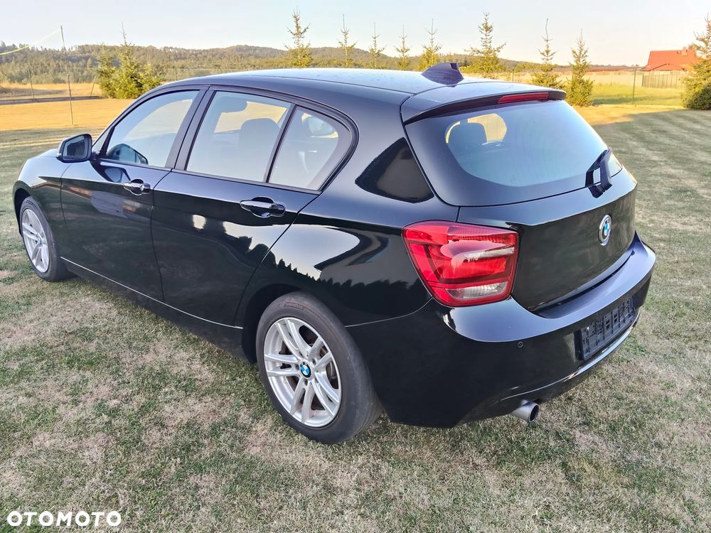 BMW Seria 1 116i - 5