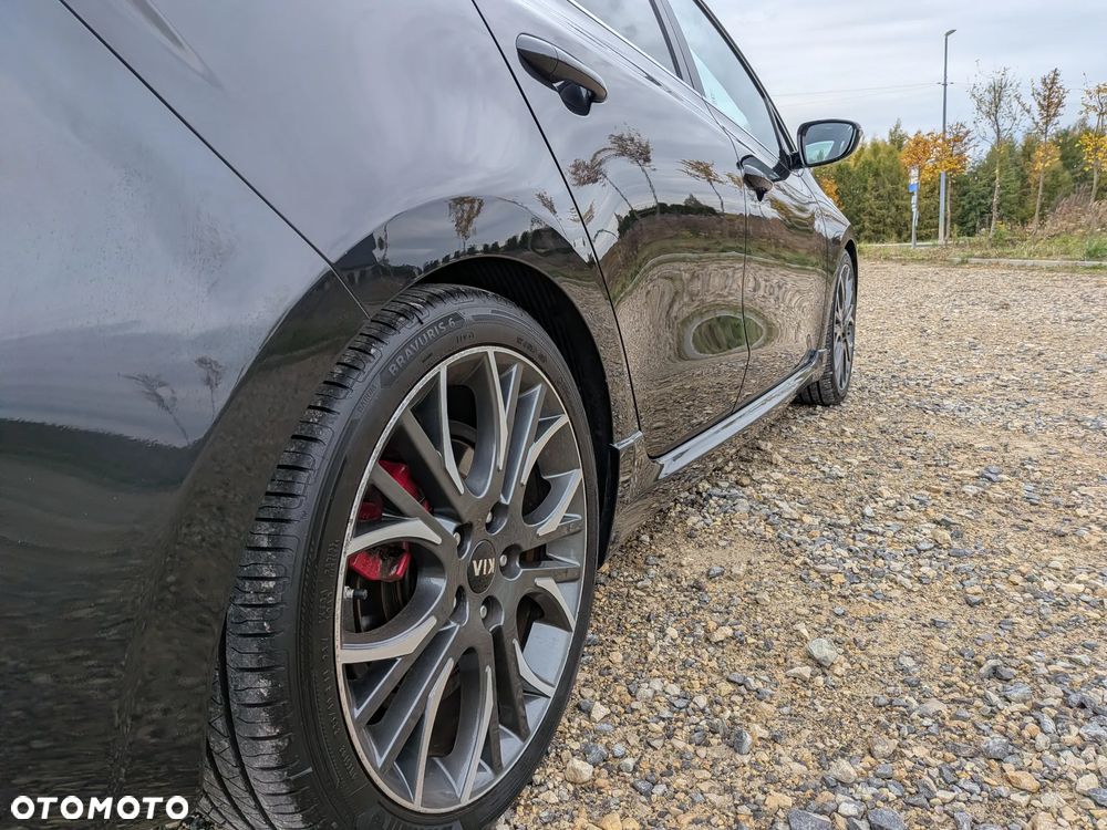 Kia Ceed 1.6 T-GDI GT XL - 15