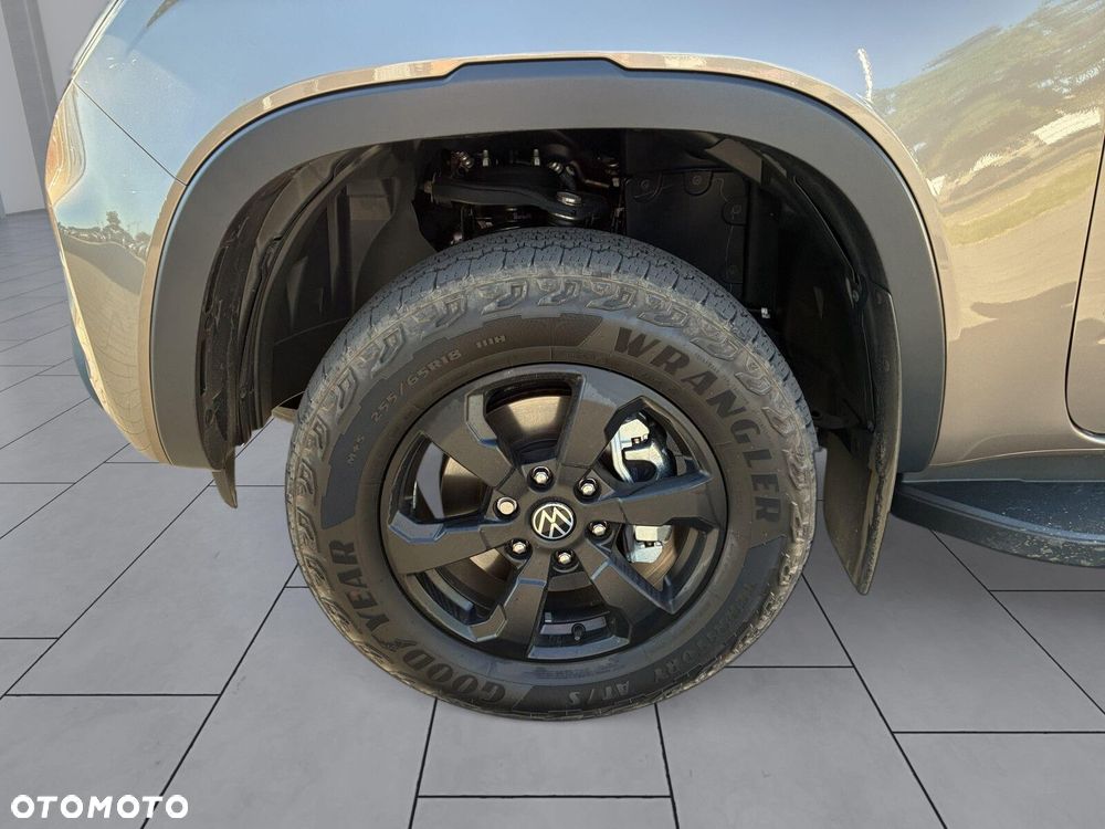 Volkswagen Amarok - 34