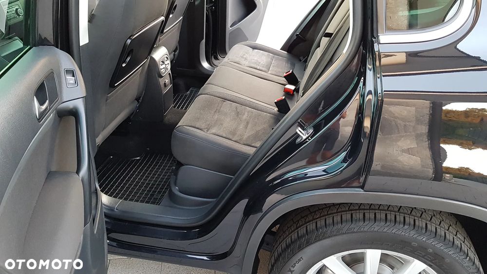 Volkswagen Tiguan - 27