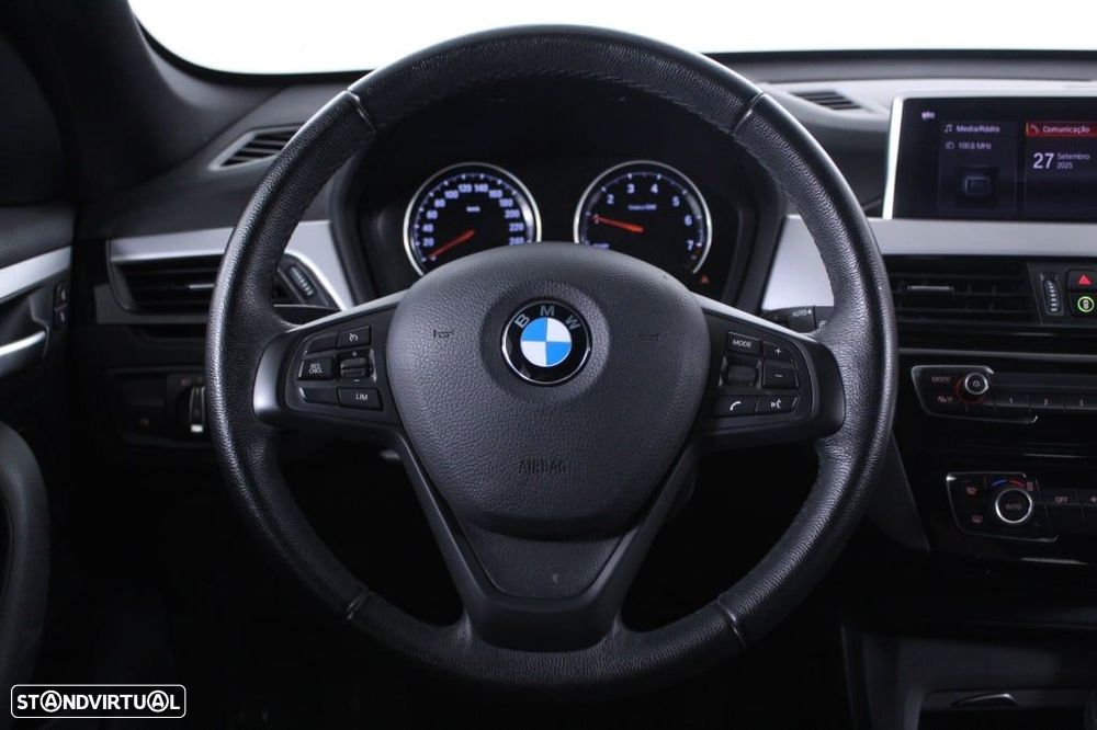 BMW X1 25 e xDrive - 19