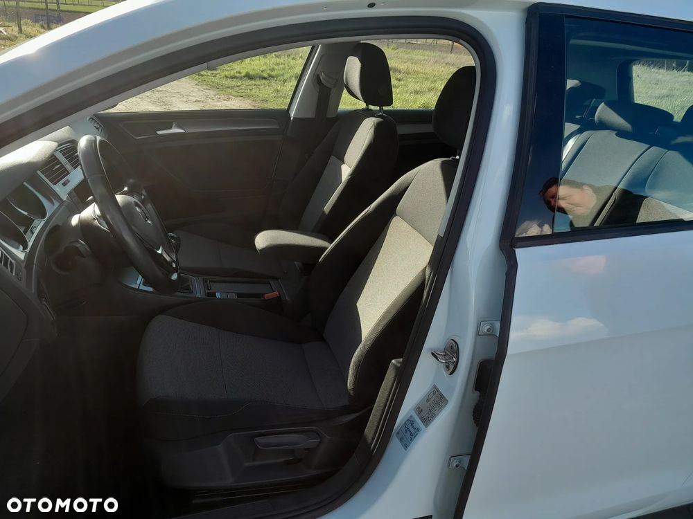 Volkswagen Golf 1.2 TSI BMT Trendline - 15