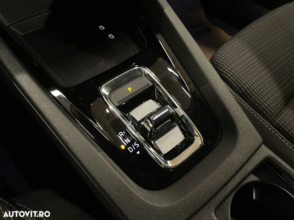 Skoda Octavia 2.0 TDI DSG Ambition - 24