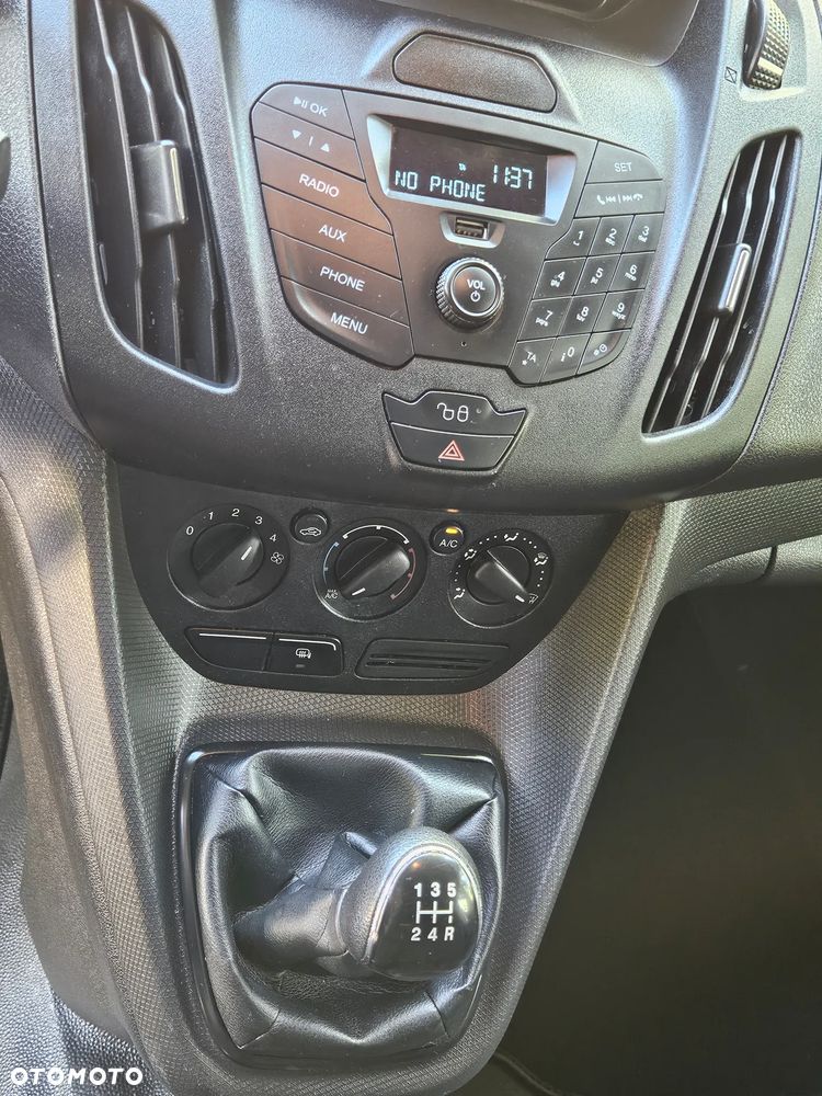 Ford Transit Connect - 21