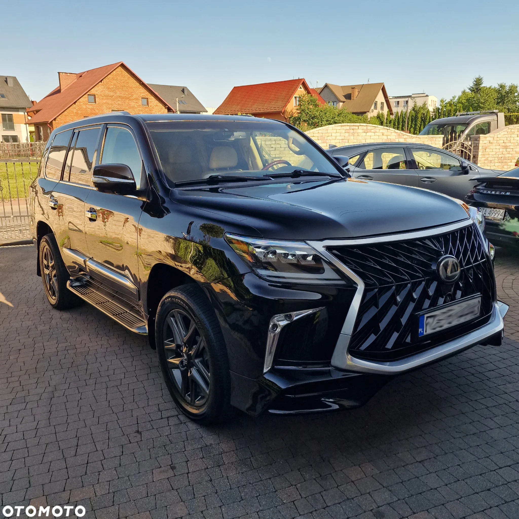 Lexus LX 570 - 4