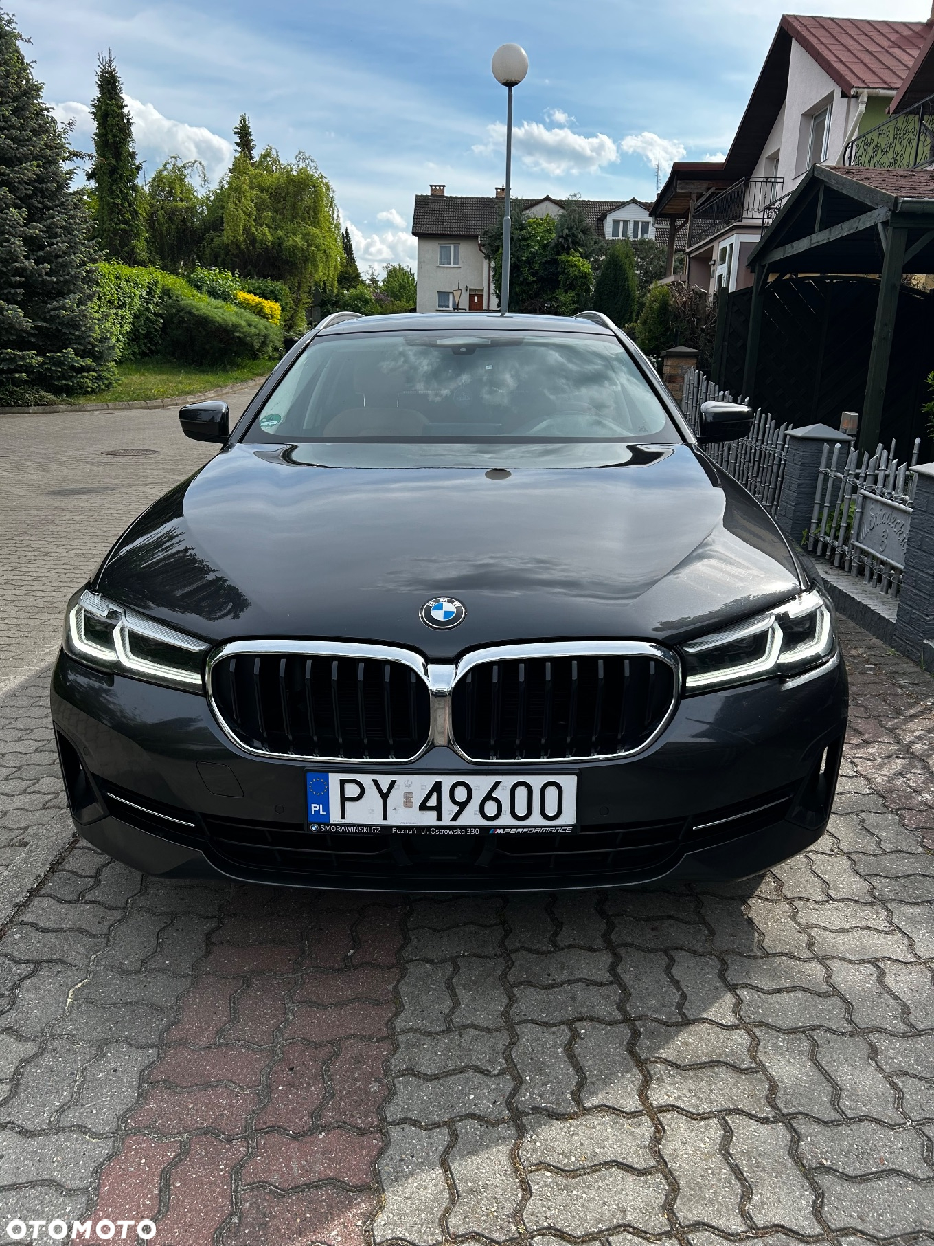 BMW Seria 5 520d Touring - 2