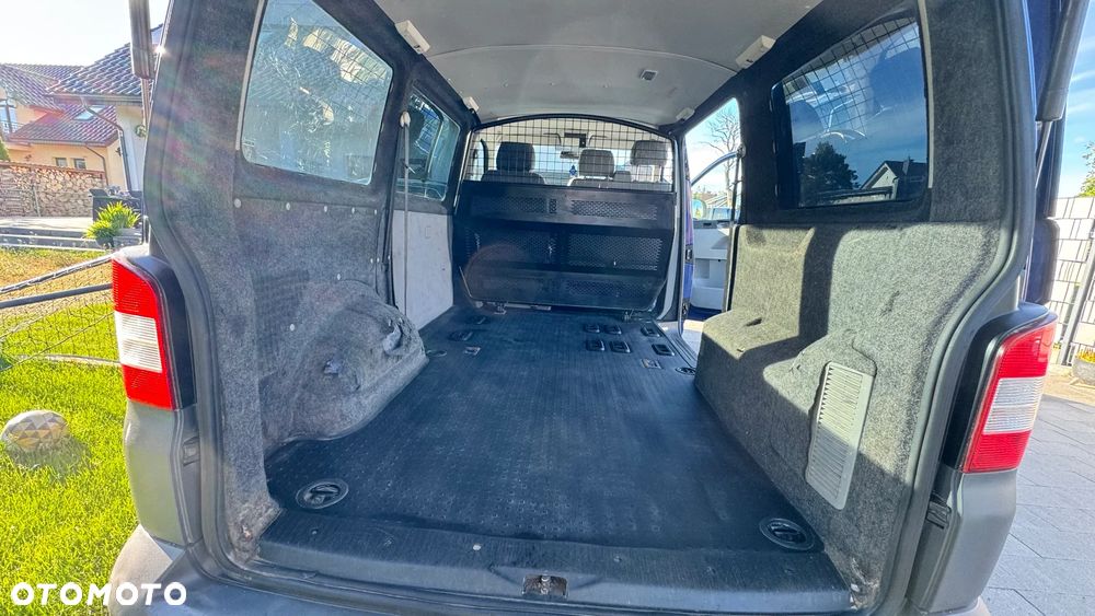 Volkswagen Transporter T5 TDI L1H1 - 13