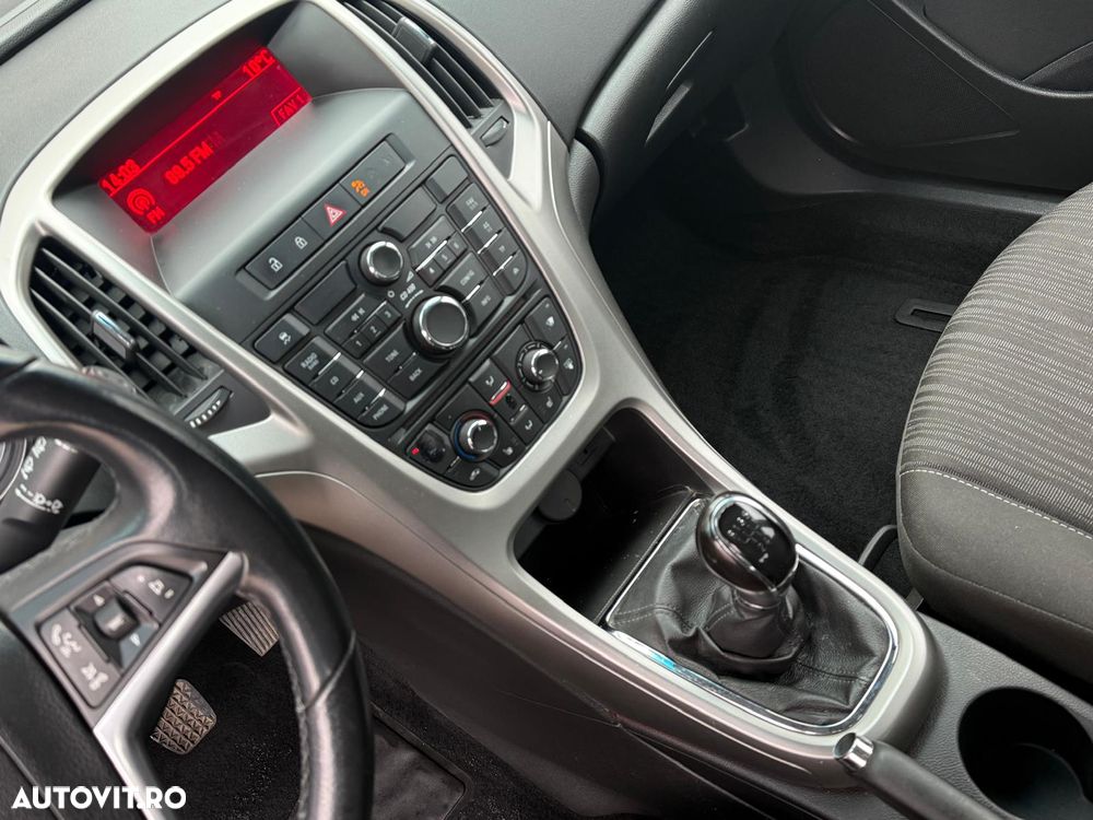 Opel Astra 1.6 Enjoy - 10