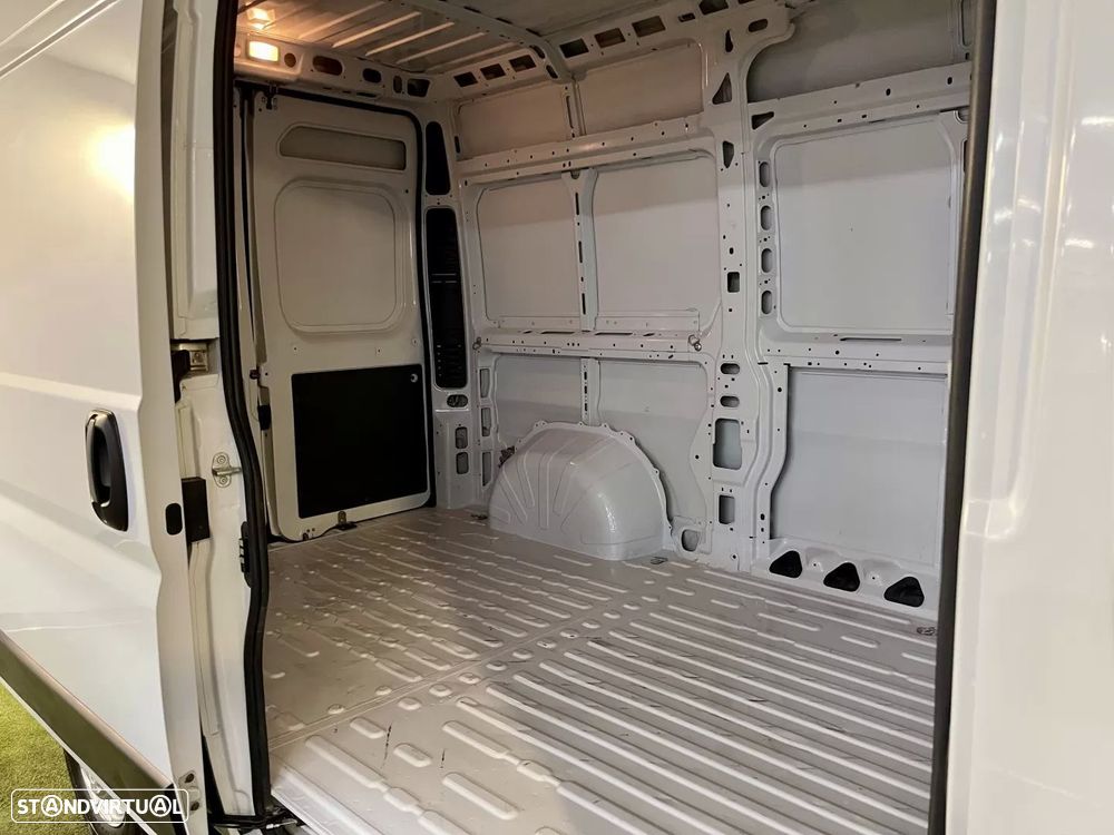 Peugeot boxer 2.2 bluehdi 335 l2 cd - 28