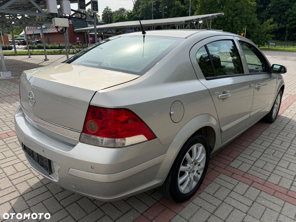 Opel Astra 1.6 - 3