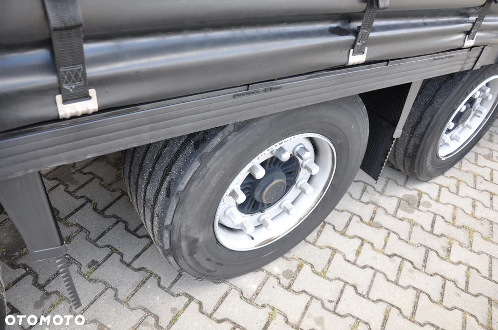 Krone MEGA PODNOSZONA OŚ - 19