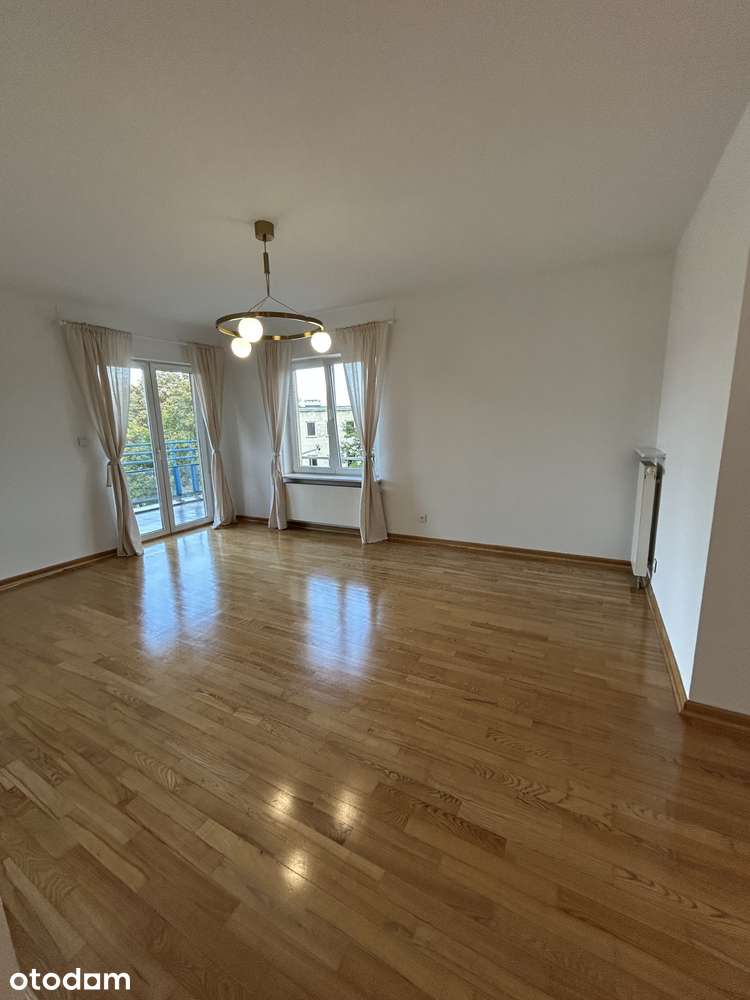 Mieszkanie 3-pokojowe z balkonem na Sadybie