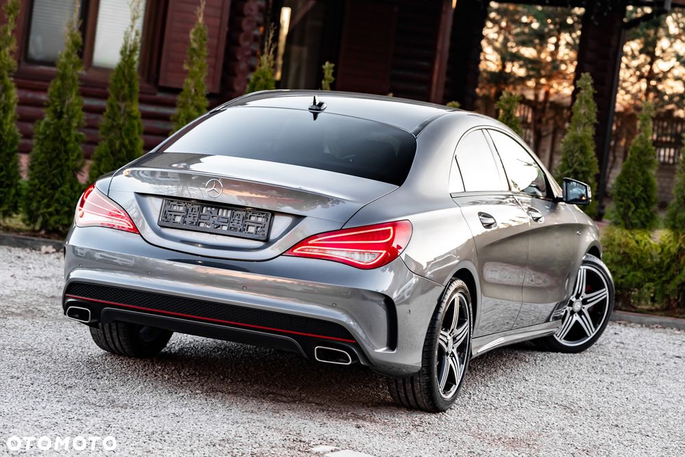 Mercedes-Benz CLA 250 7G-DCT AMG Line - 9