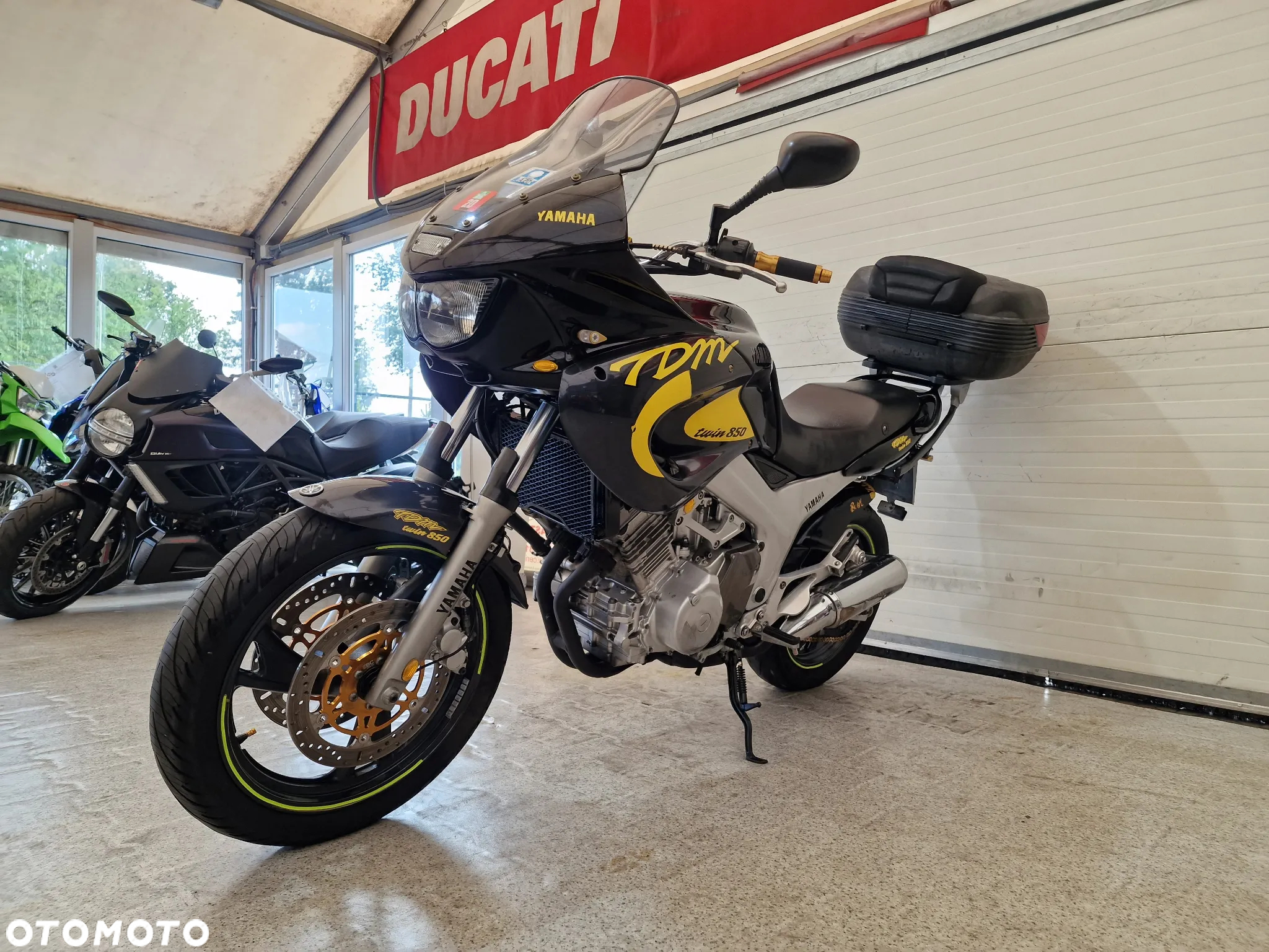 Yamaha TDM - 19