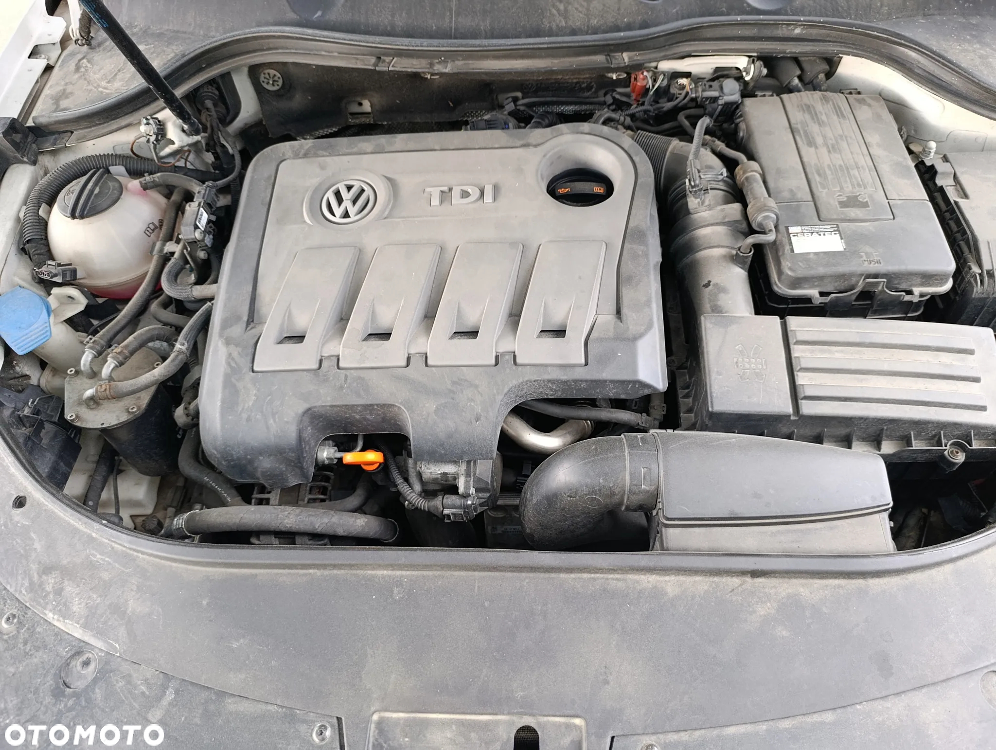 Volkswagen Passat 2.0 TDI 4Mot Highline DSG - 36