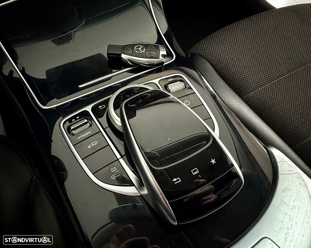 Mercedes-Benz C 350 e - 17