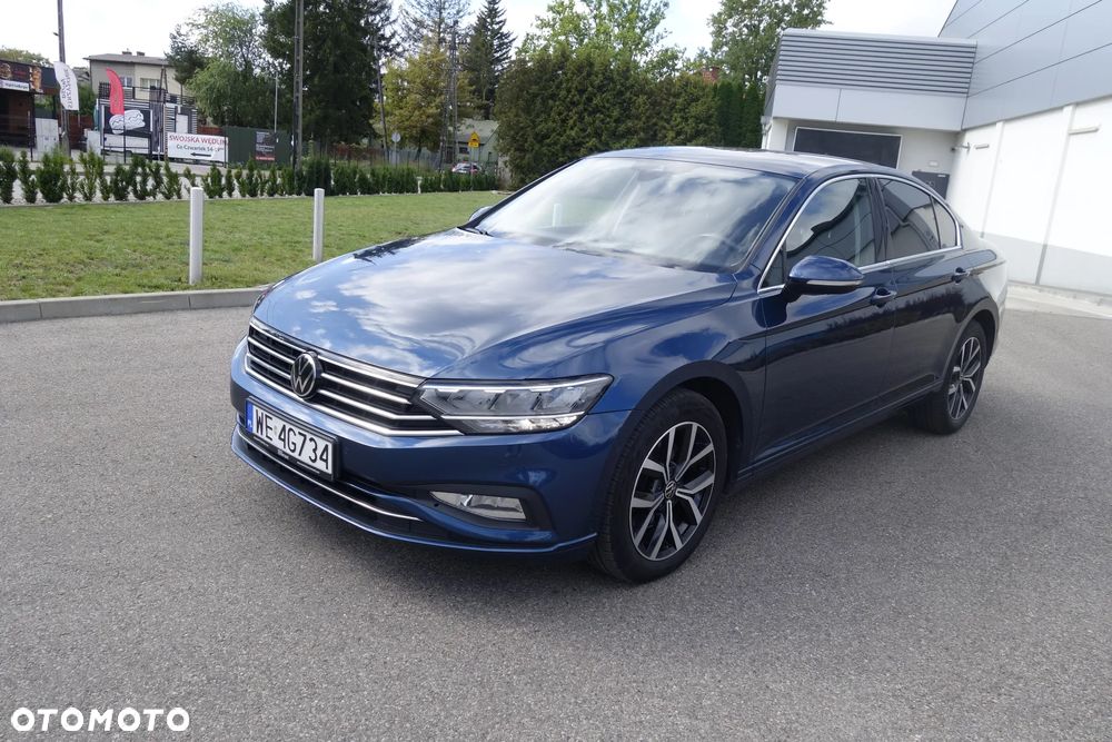 Volkswagen Passat 2.0 TDI EVO Business DSG - 2