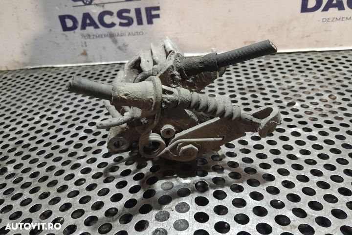 ETRIER SPATE DREAPTA Volkswagen VW Golf 6 [2008 - 2015] Hatchback 5-u - 4