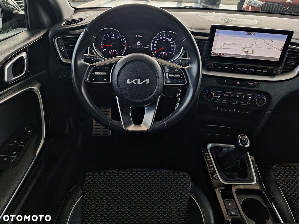 Kia Ceed 1.5 T-GDI Business Line - 24