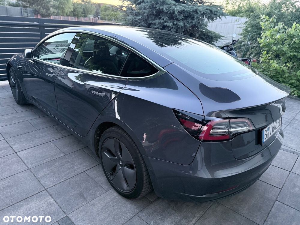 Tesla Model 3 Long Range RWD - 11