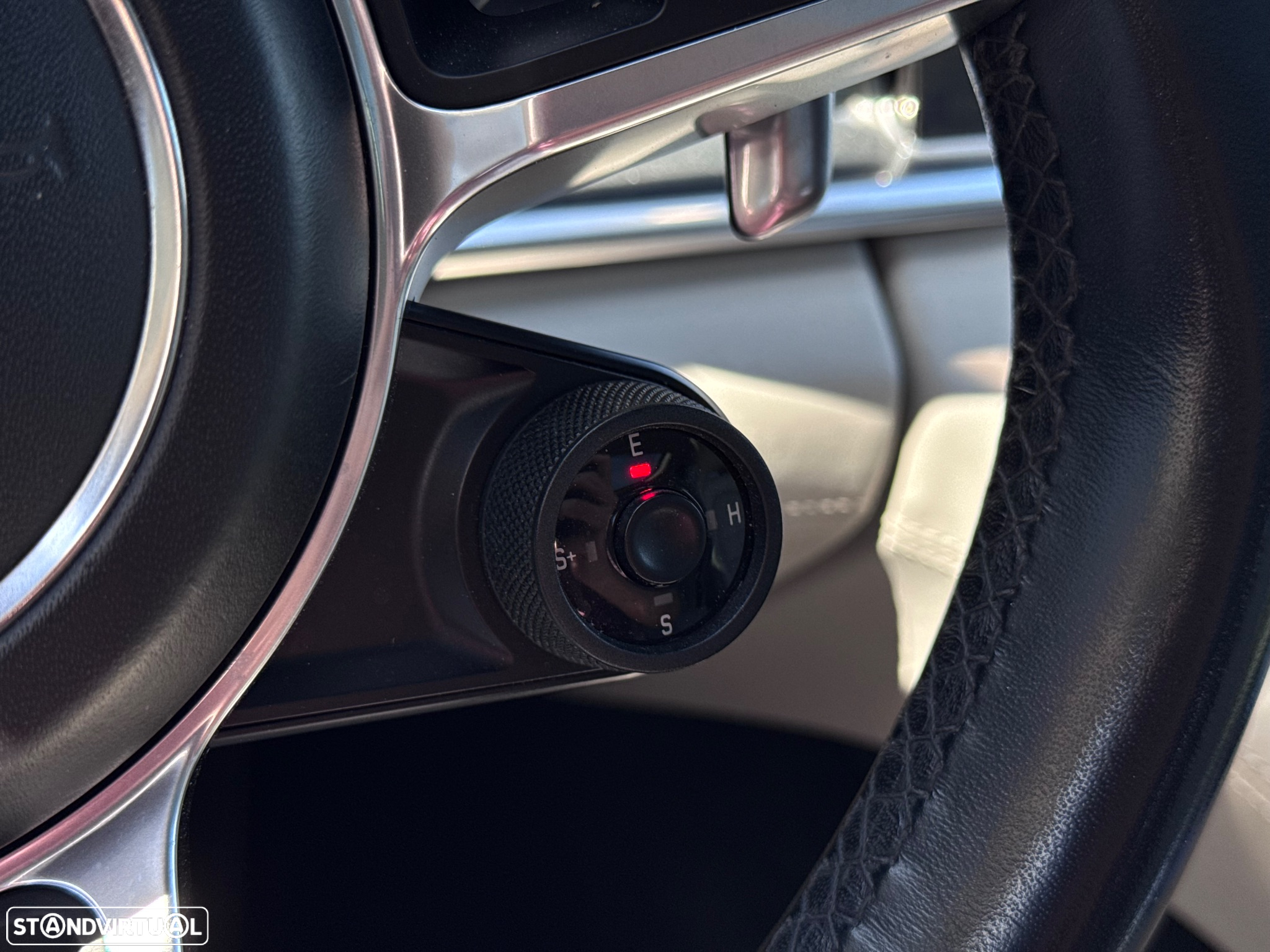 Porsche Panamera Sport Turismo 4 E-Hybrid - 22