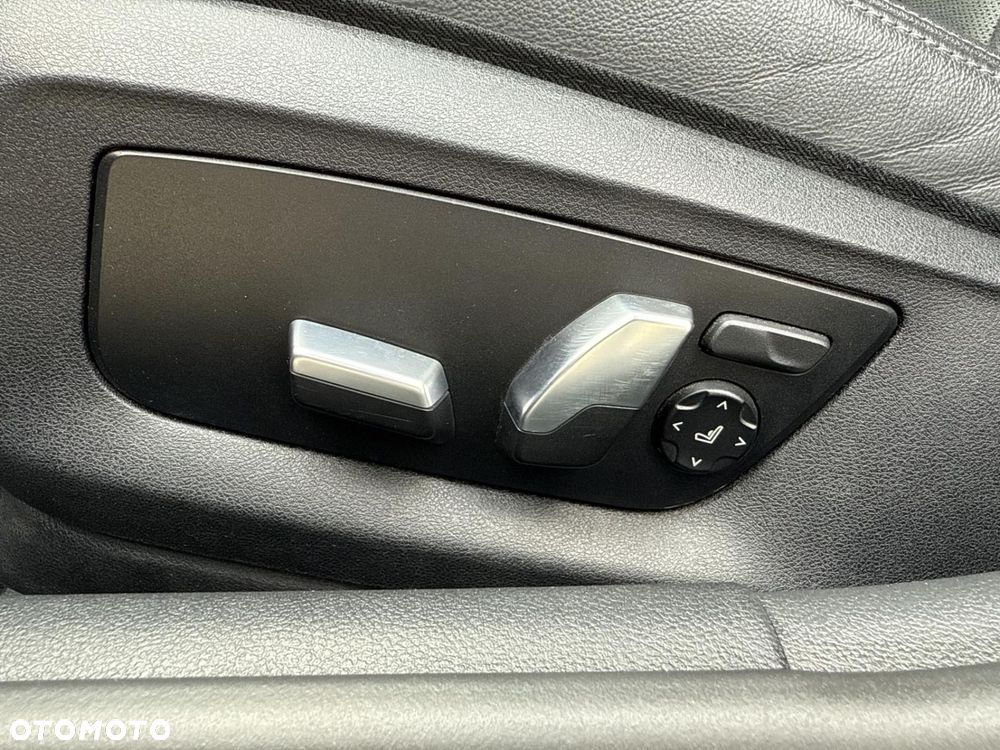 BMW Seria 5 - 16