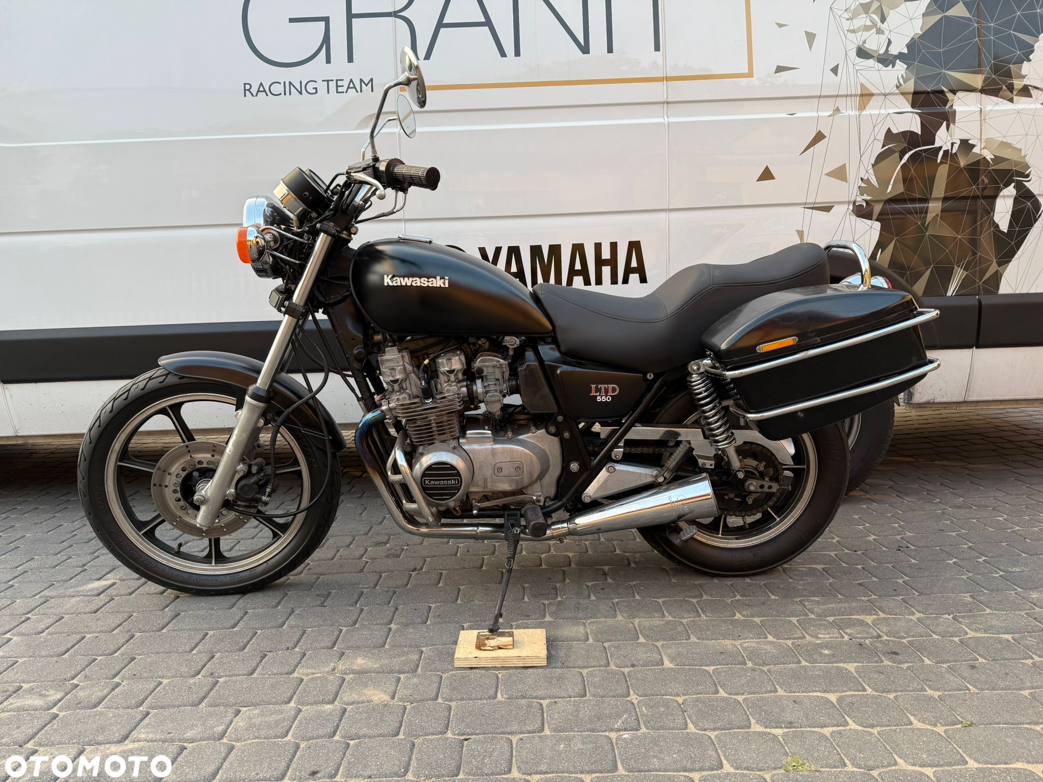 Kawasaki LTD - 2
