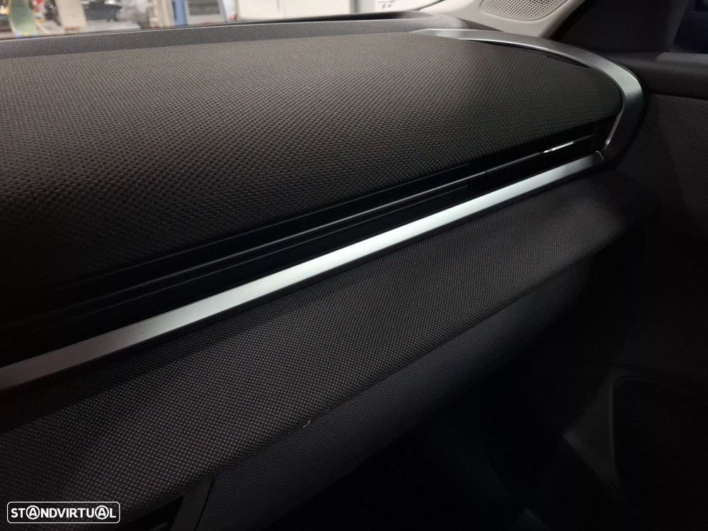 VW T-Roc 1.5 eTSI Trend DSG - 22