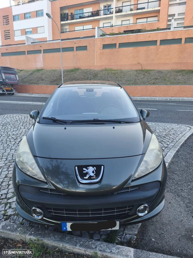 Peugeot 207 1.4 16V Open - 2