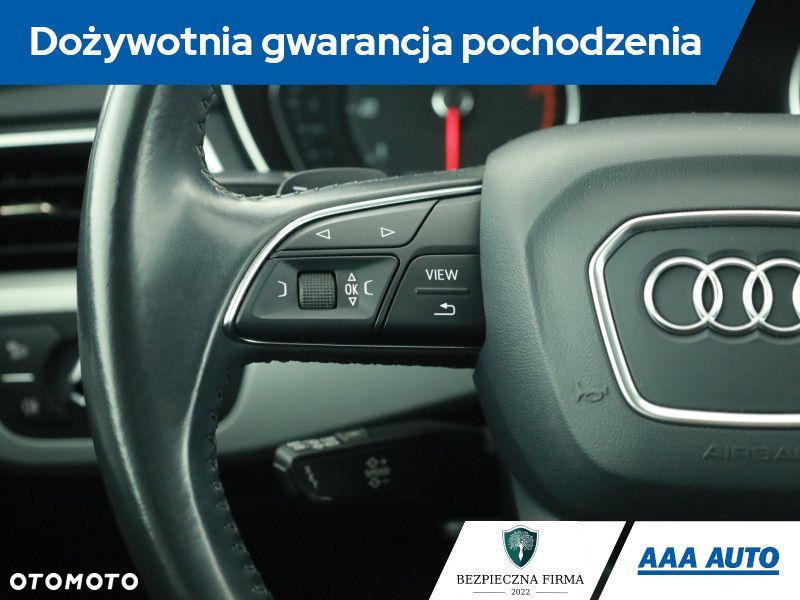 Audi A4 Limousine - 22