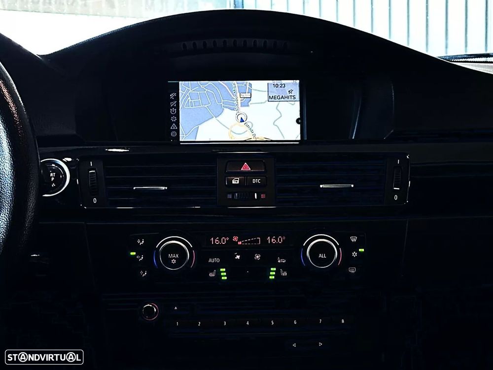 BMW 318 d Touring Navigation - 30