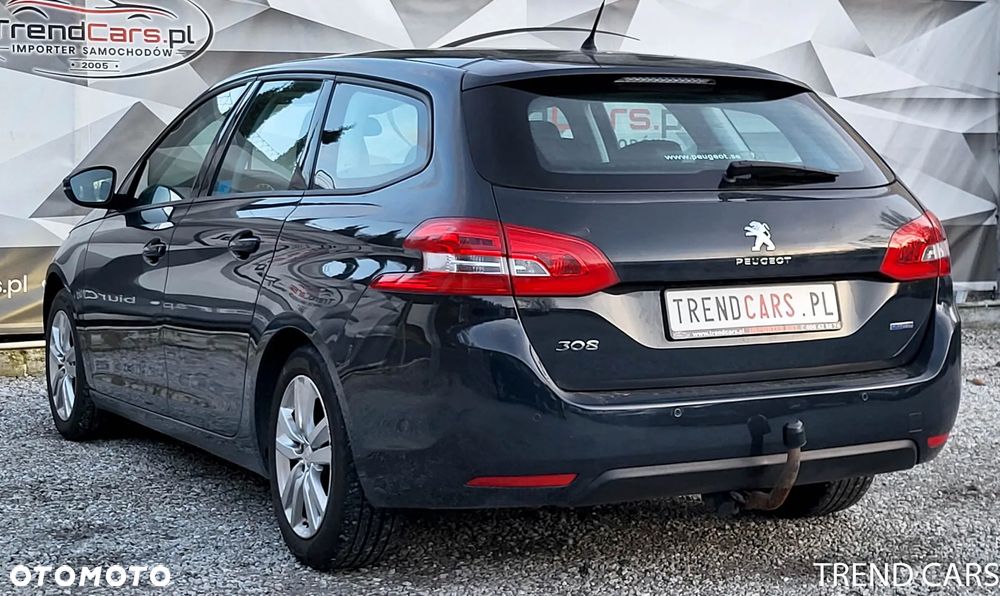 Peugeot 308 1.2 PureTech Allure S&S - 26