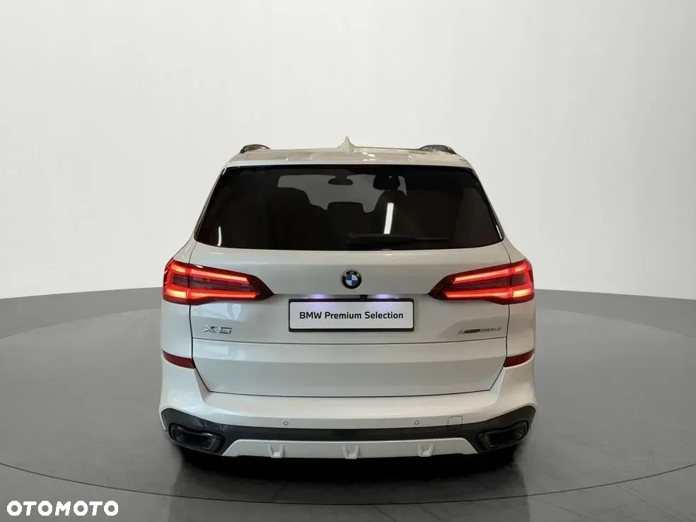 BMW X5 xDrive30d - 29